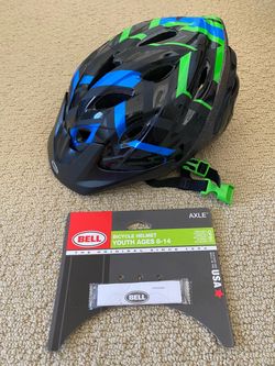 Bell Axle Youth Bicycle Helmet Ages 8-14 - Like NEW!