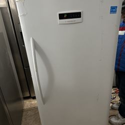 Freezer Frigidaire 