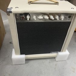 BRAND NEW - Stage Right by Monoprice 15-Watt 1x12 Guitar Combo Tube Amp with Celestion Speaker and Spring Reverb