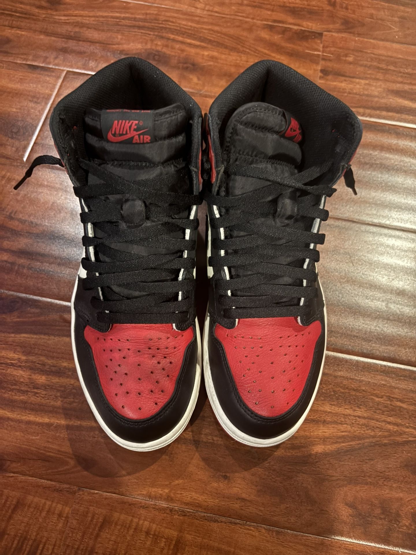 Jordan 1 High bred toes