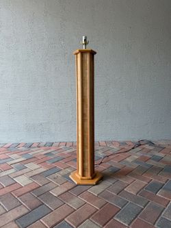 Wood floor lamp