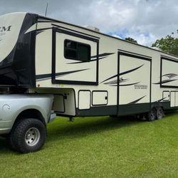 2020 Forest river Salem Hemisphere Elite