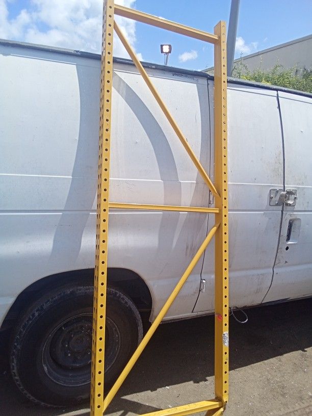 8 Ft Pallet Racking Upright 