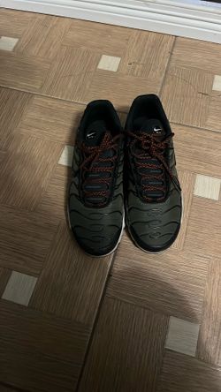 Nike Airmaxes