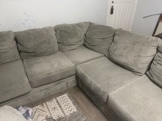 Sectional couch