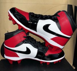 Nike Jordan 1 Mid Football Cleats Patent Leather Bred Toe FJ6805-601 Mens size 8
