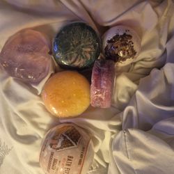 Bath Bomb And Soap Set. 2 Bath Bombs And One Heart Soap With 3 Macaroons Soaps