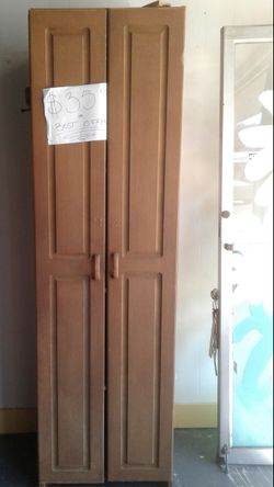 Wooden Cabinet !