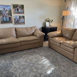 Matching Set Italian Leather Sofa and Loveseat 