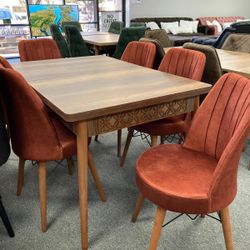 Dining Table With 6 Chairs - Delivery And Financing Available 
