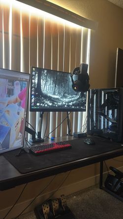 gaming setup and peripherals (no pc)