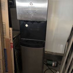 Avalon Water Dispenser
