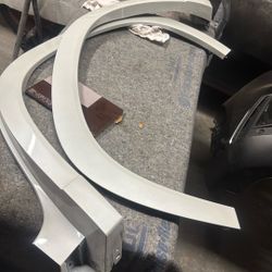 Lexus TX  Rear Wheel Flares