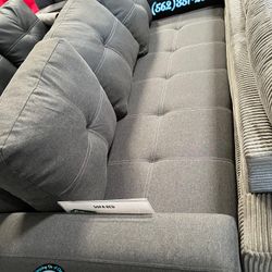 Grey Sofa Couch Cama Nueva Gris 