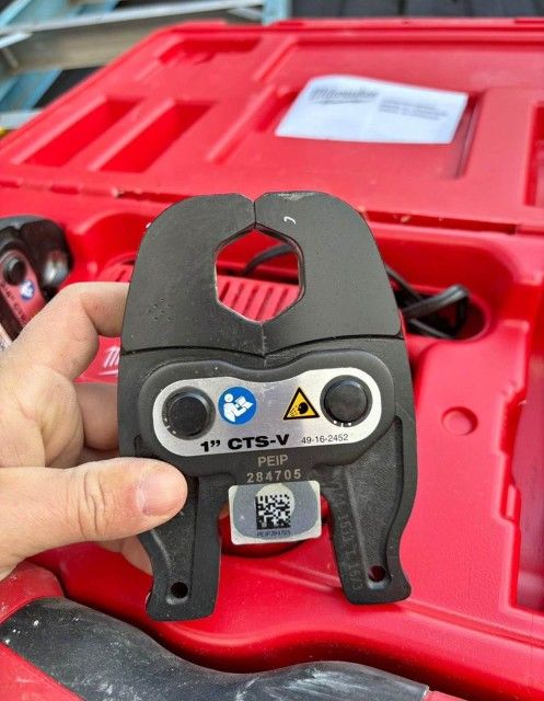 Milwaukee M12 Propress