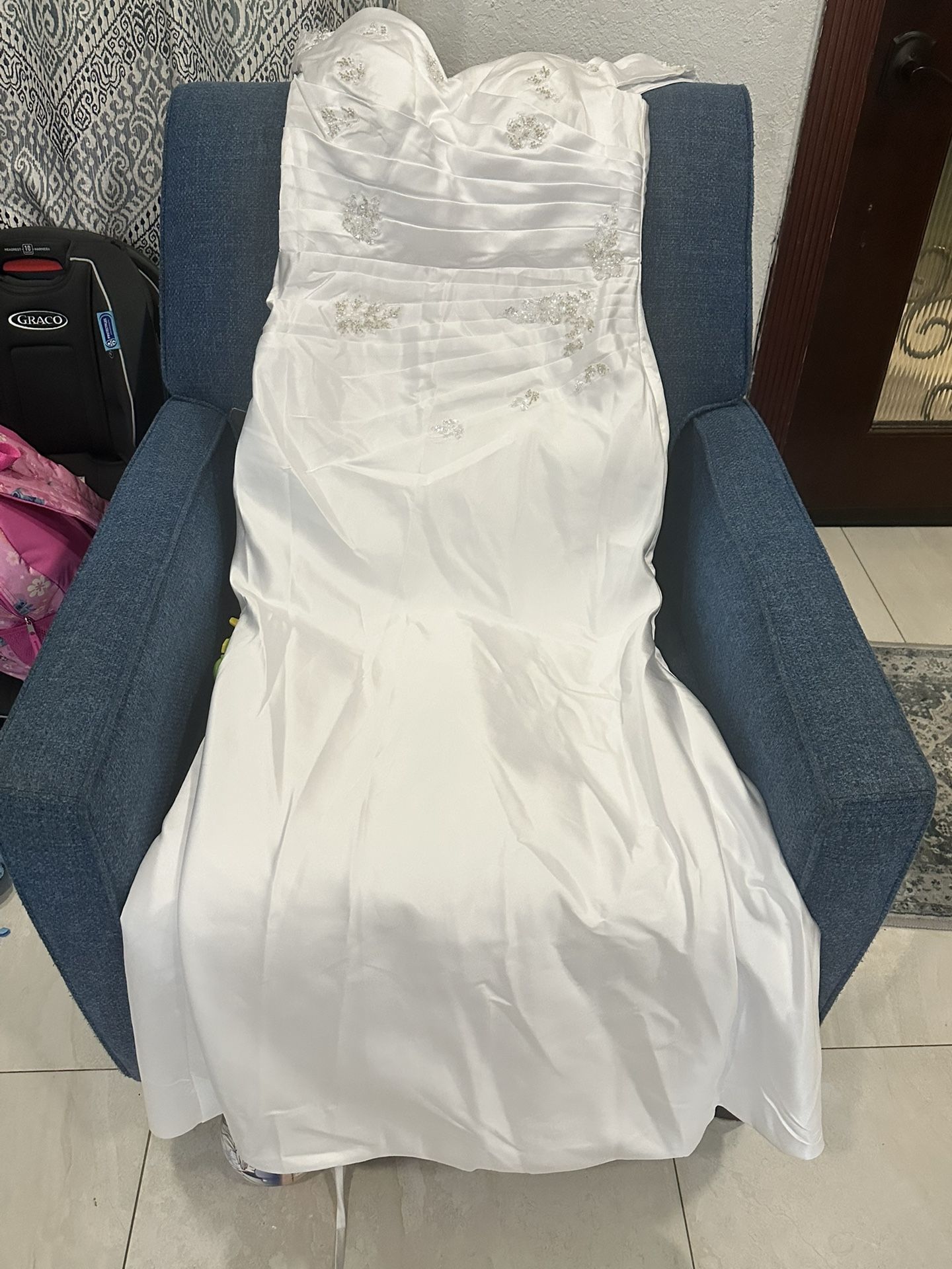 Brand New Wedding Dress