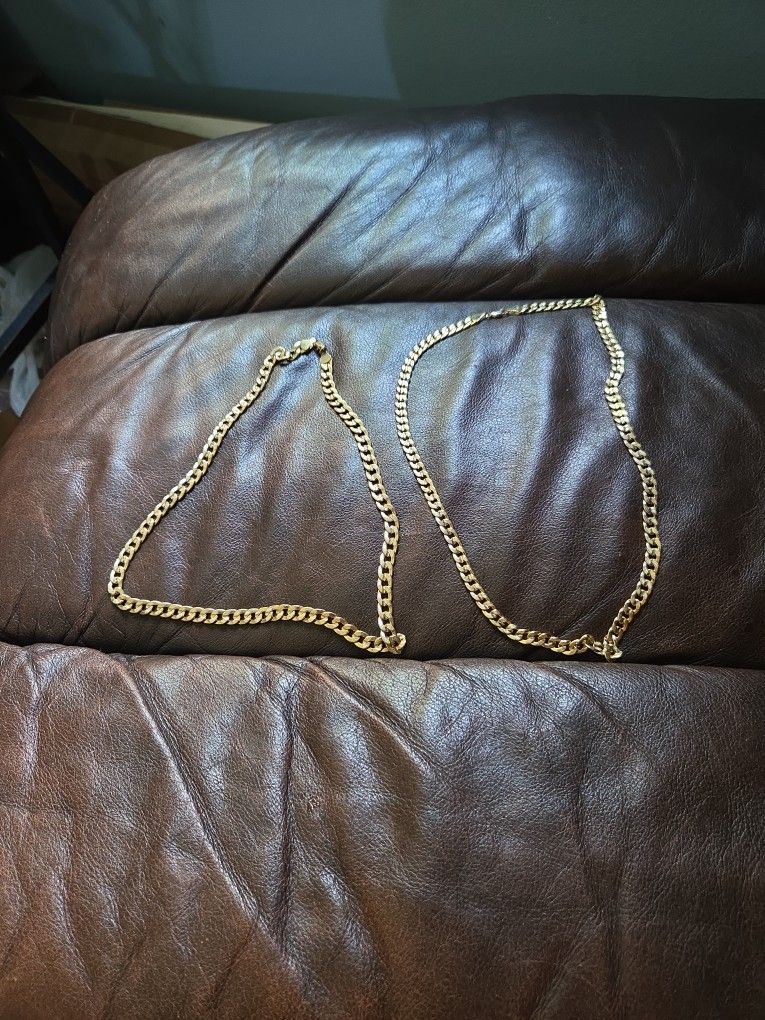 18k Gold Necklaces