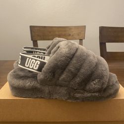 UGG Slippers Size 8