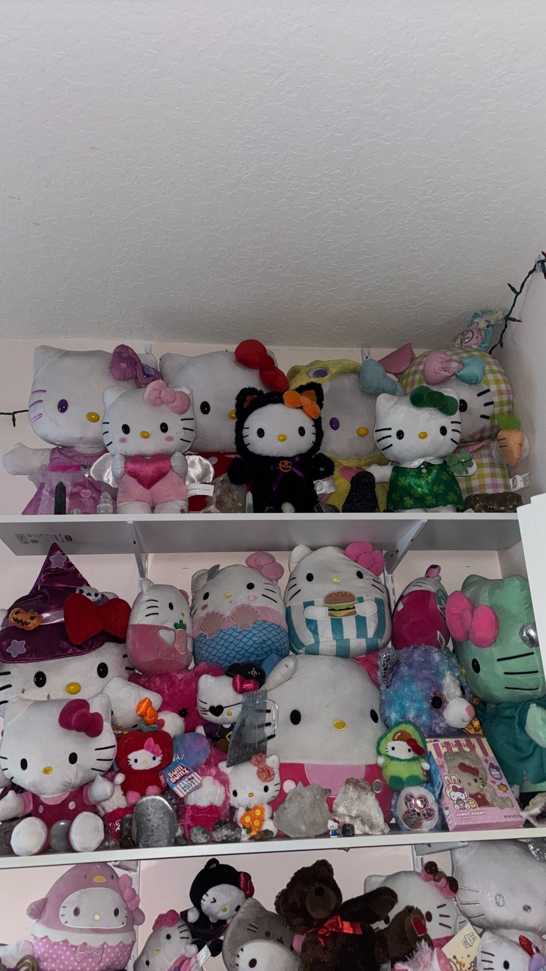 hello kitty plushies