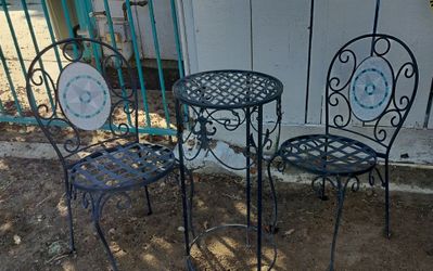 Bistro patio set