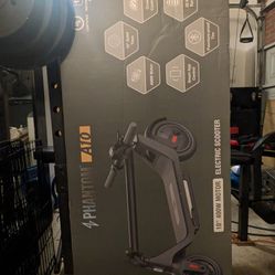 A10 Phantom Electric Scooter 