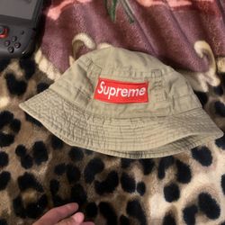 Supreme Bucket Hat