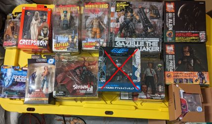 Toys Action figures predator marvel borderlands spawn trigun shaun of the dead Neca TMNT Hellboy McFarlane Kaiyodo Revoltech New