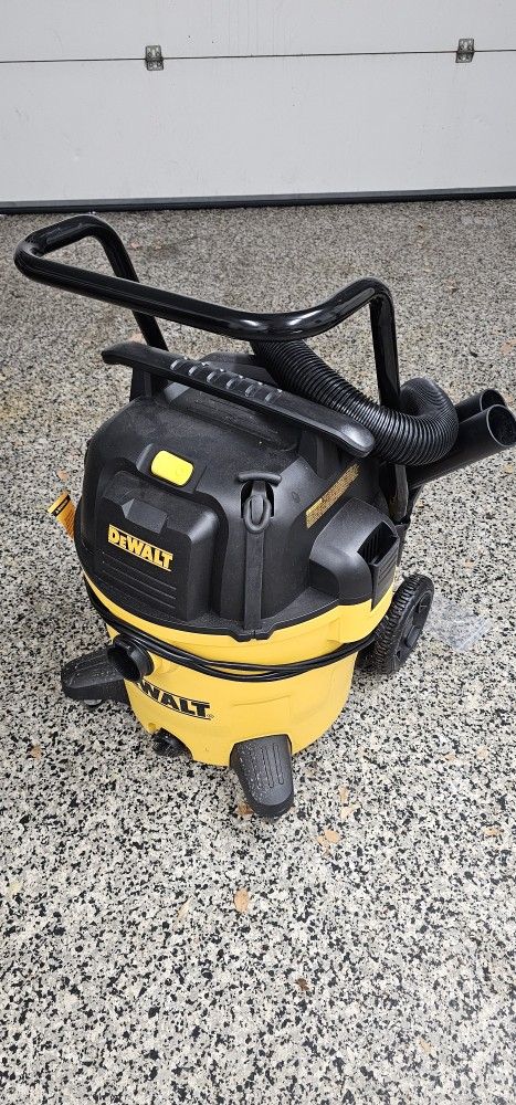 DeWalt Shop Vac