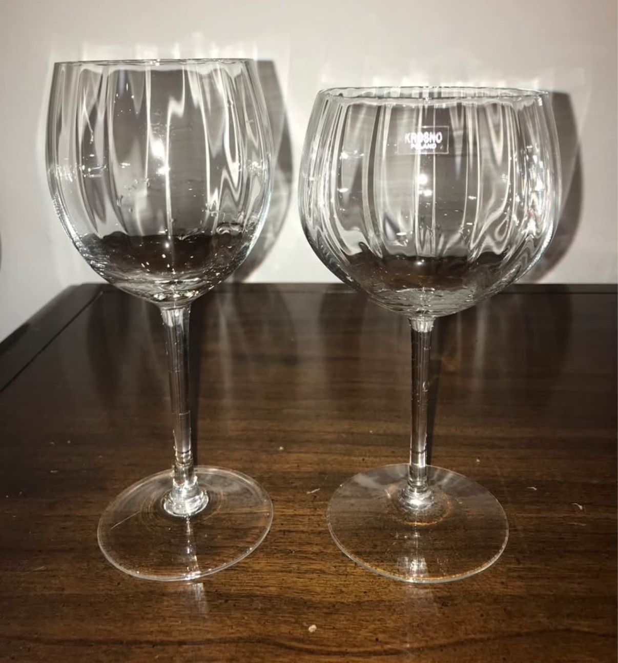 Red And White Wine Glasses 8 Each