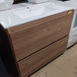 CLEARANCE 🤩💣 Bathroom Vanities in Different Styles and Sizes, Starting from $99 and Up! 