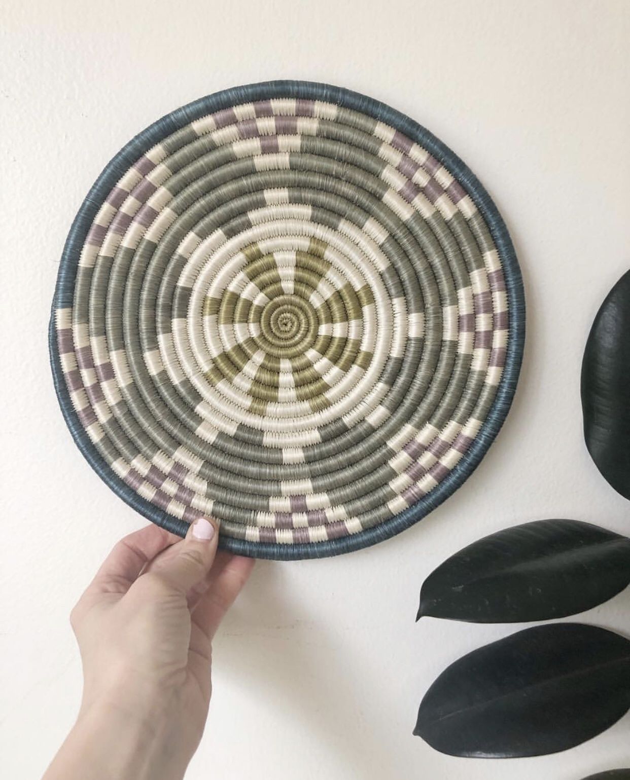 Beautiful round woven African style trivet / wall hanging basket / hook on back for hanging