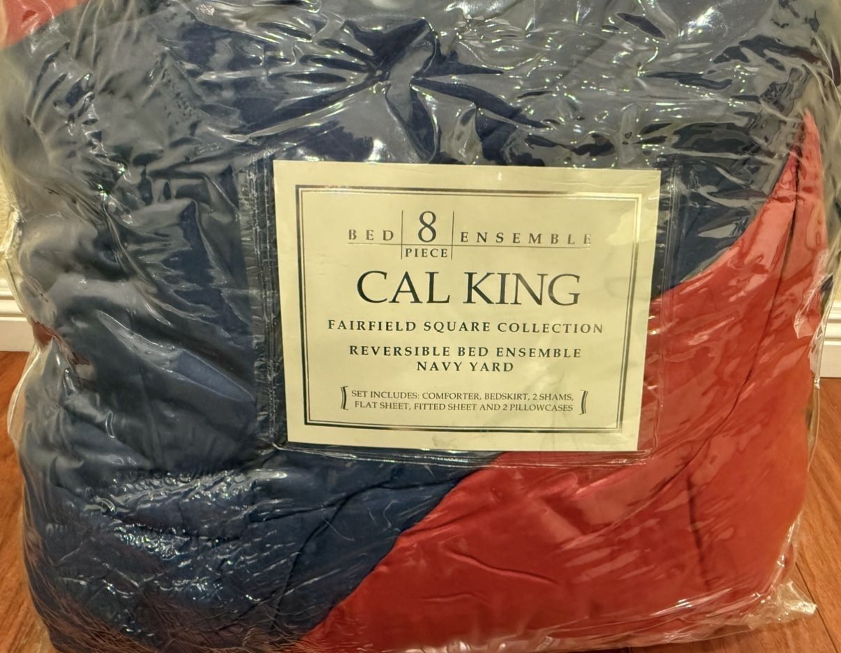 8 Piece Cal King Reversible Bed Ensemble