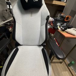 SECRET LAB GAMER CHAIR