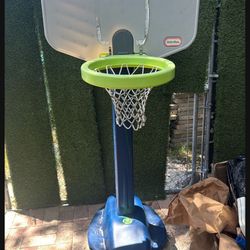Free Basketball hoop 