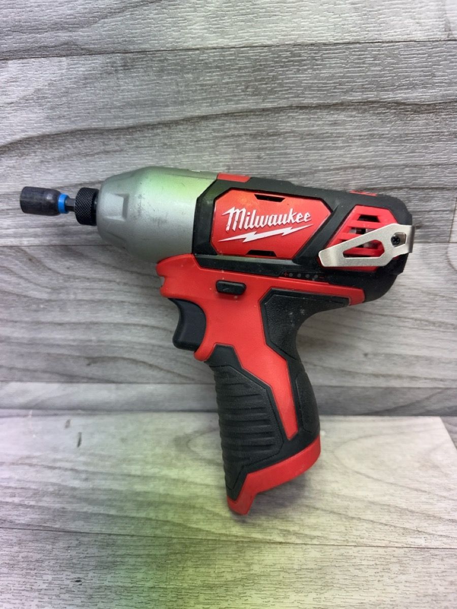 Milwaukee M12 1/4" Hex Impact Driver 2462-20 – Tool Only (A1D022105)