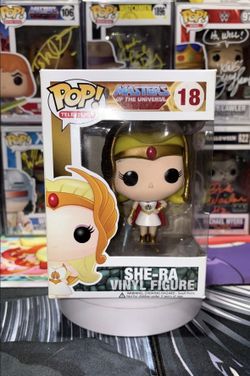 Masters of the universe Funko pop she-ra and Skeletor Funko pop