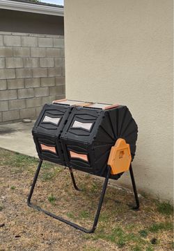 45 Galloom Compost Tumbler!