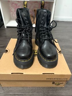 Dr. Martens Boots Jadon