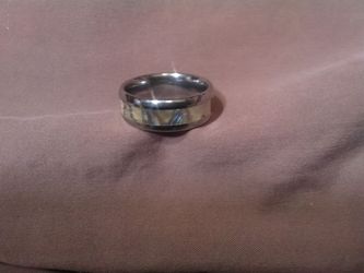 Mother Of Pearl / Tungsten Ring