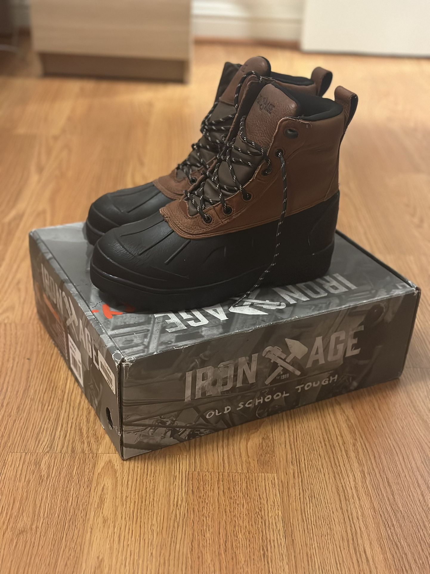 COMPOUND MEN'S 8" BLACK AND BROWN RUBBER VAMP AND LEATHER SHAFT WATERPROOF WORK BOOT- IA9650