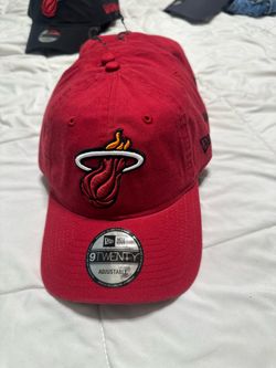 Red Miami Heat New Era 9Twenty Adjustable Cap