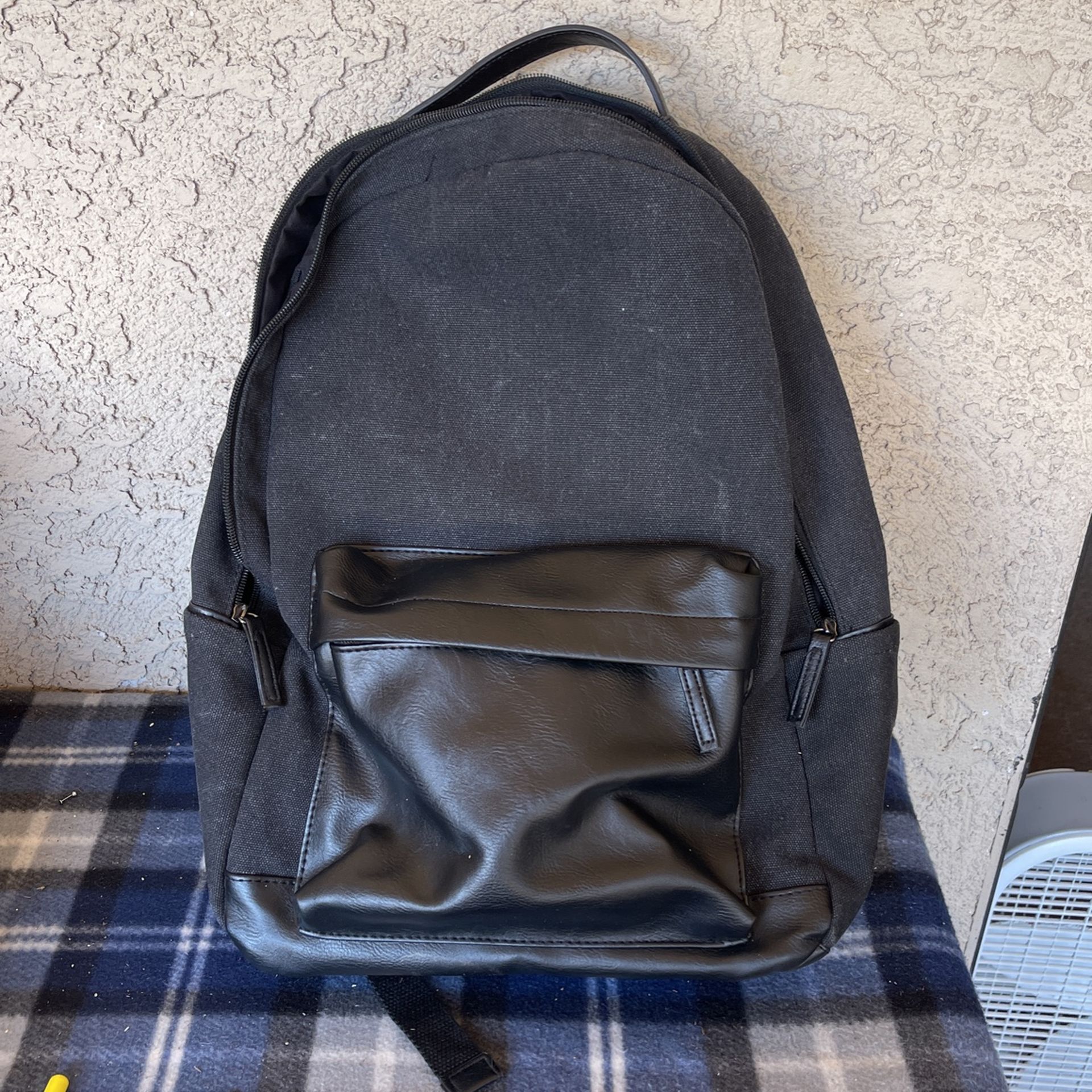 Black Laptop Backpack Dark Grey Black Jean And Vegan Leather Like New Condition 