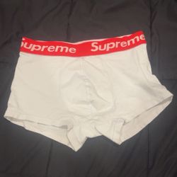 Supreme Boxers White and red Size Medium 