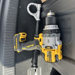 Dewalt 20v hammer drill