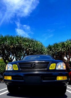 LX470 w genuine parts