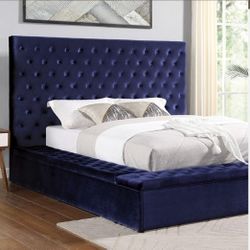 QUEEN BED FRAME MATTRES SOLD SEPARATELY NEW IN BOX FINNANCY AVAILABLE ☎️ 1714586,2564