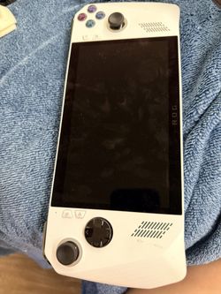 ROG Ally 7" 120Hz FHD 1080p Gaming Handheld - AMD Ryzen Z1 Extreme Processor - 512GB 