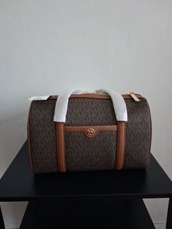 Michael  kors