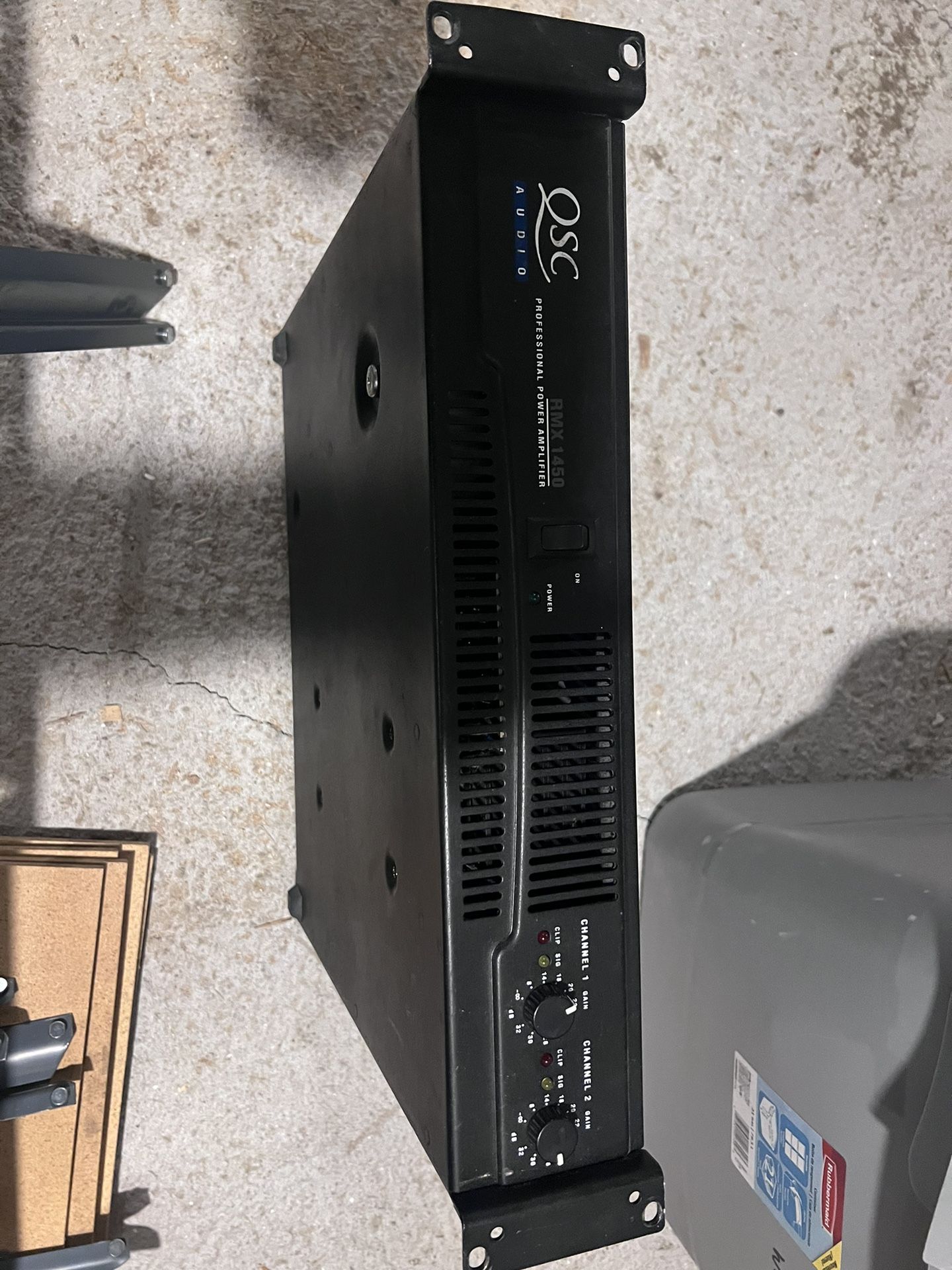 QSC 1450 Power Amplifier