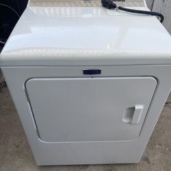 Maytag Electric Dryer With Steam 